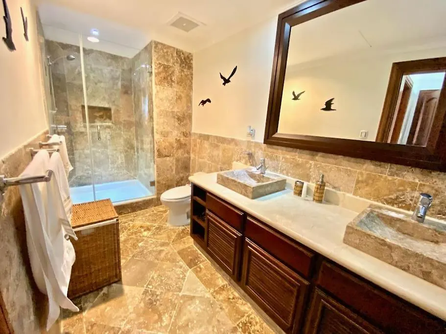 Perfect Beach Condo Cap Cana Marina, بونتا كانا شقة